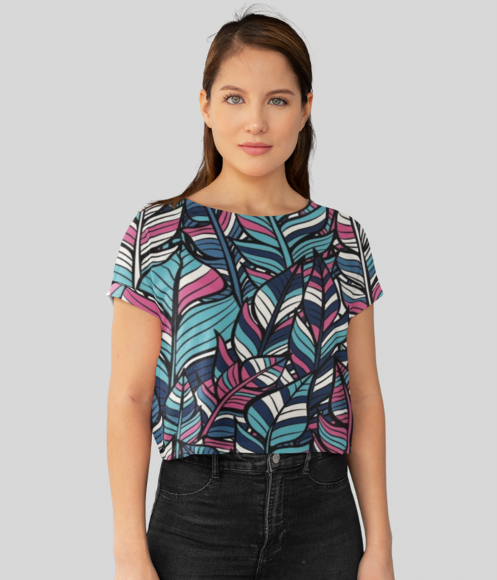 Effortlessly Trendy: Women's Crop Top - Image 1